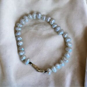 Vintage freshwater pearl bracelet with gold clasp